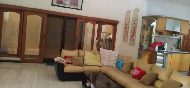 dijual rumah kertajaya