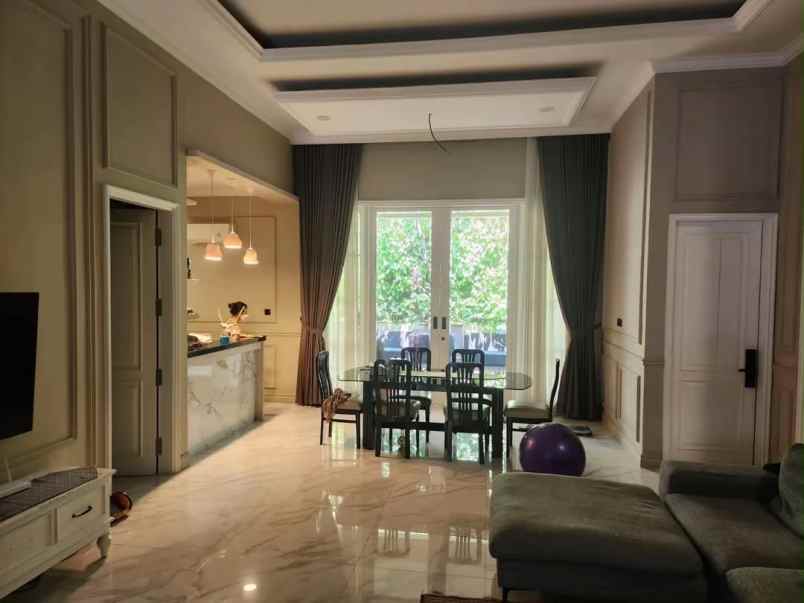 dijual rumah ketintang permai