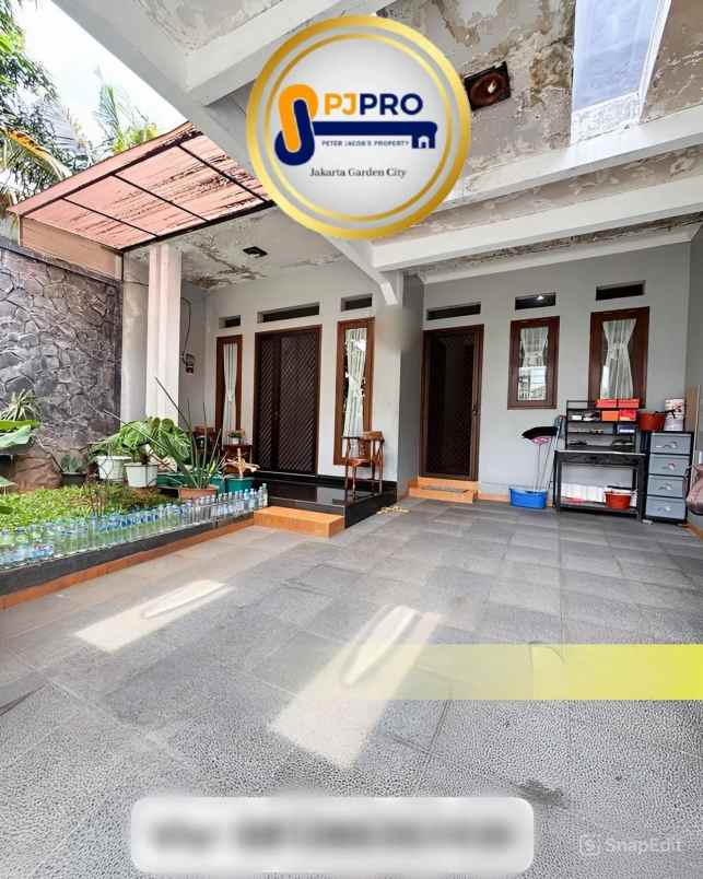 dijual rumah komplek billy moon