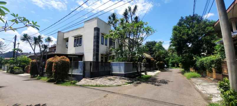 dijual rumah komplek bintaro jaya permai