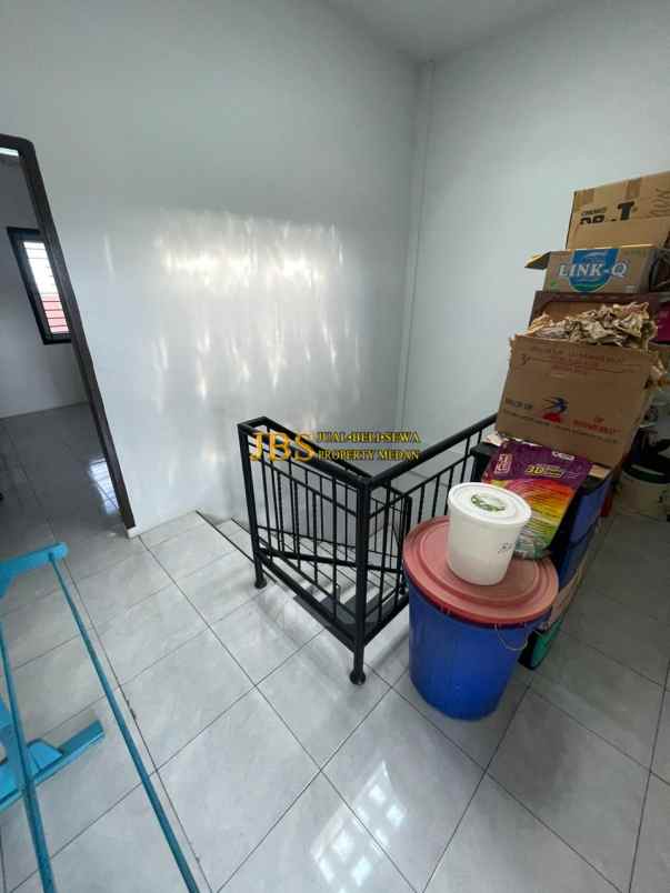 dijual rumah komplek cemara residence