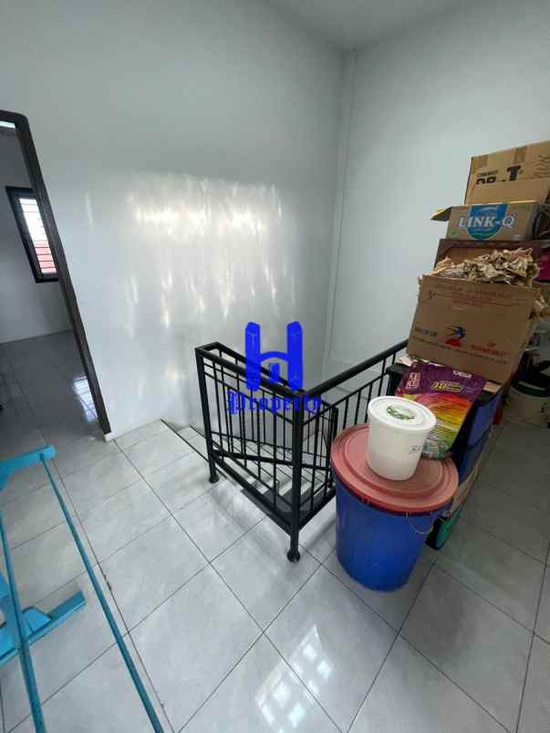 dijual rumah komplek cemara residence