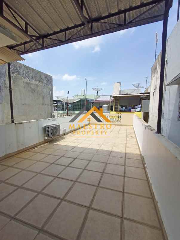 dijual rumah komplek citra krakatau