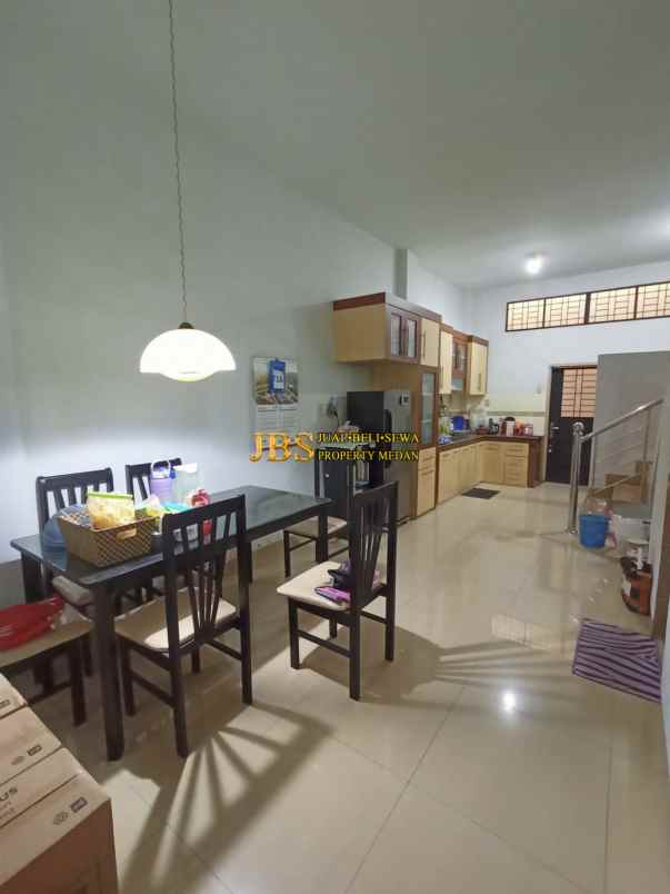 dijual rumah komplek citra krakatau