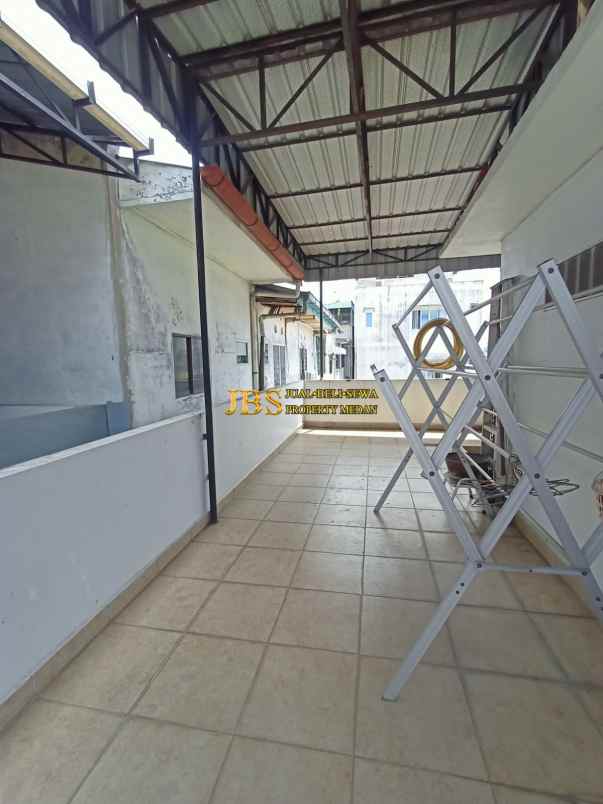 dijual rumah komplek citra krakatau