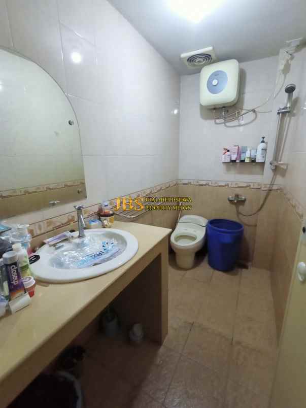 dijual rumah komplek citra krakatau