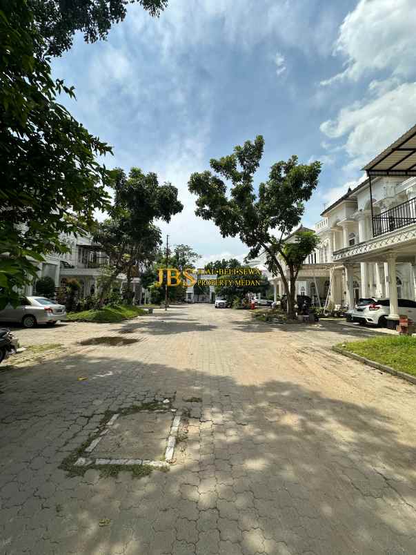 dijual rumah komplek grand murai land