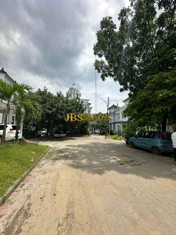 dijual rumah komplek grand murai land