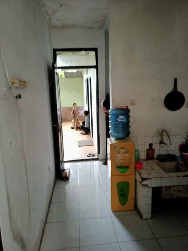 dijual rumah komplek mitra manunggal