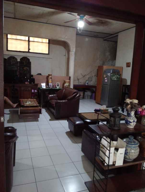 dijual rumah komplek sekelimus buahbatu