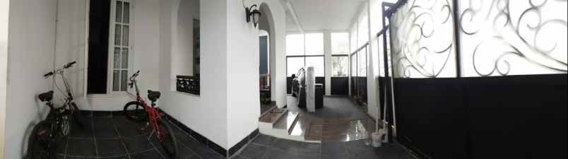 dijual rumah komplek taman buaran indah