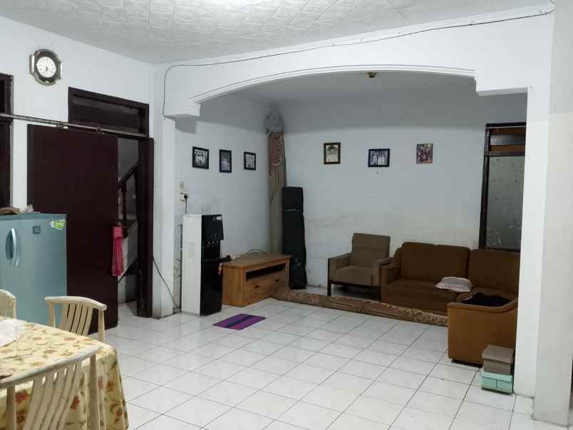dijual rumah kopo cibolerang