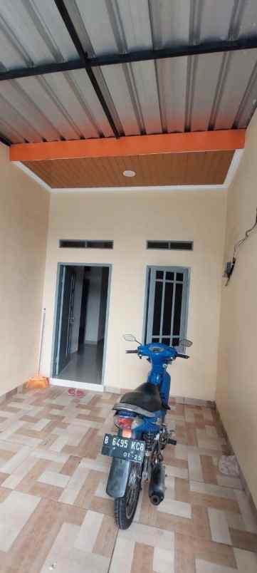 dijual rumah kota harapan indah bekasi