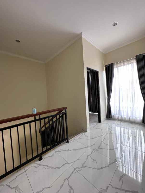 dijual rumah kramatjati