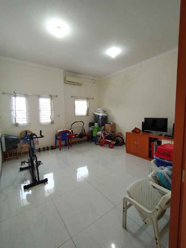 dijual rumah lebak rejo gading