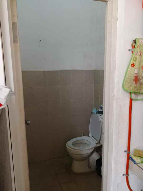 dijual rumah lokasi perumahan sukun kota malang