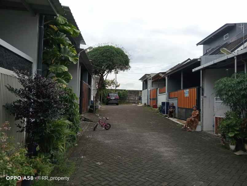 dijual rumah lokasi perumahan sukun kota malang