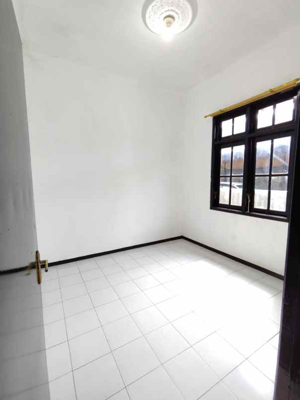 dijual rumah luas lokasi sawojajar kota malang