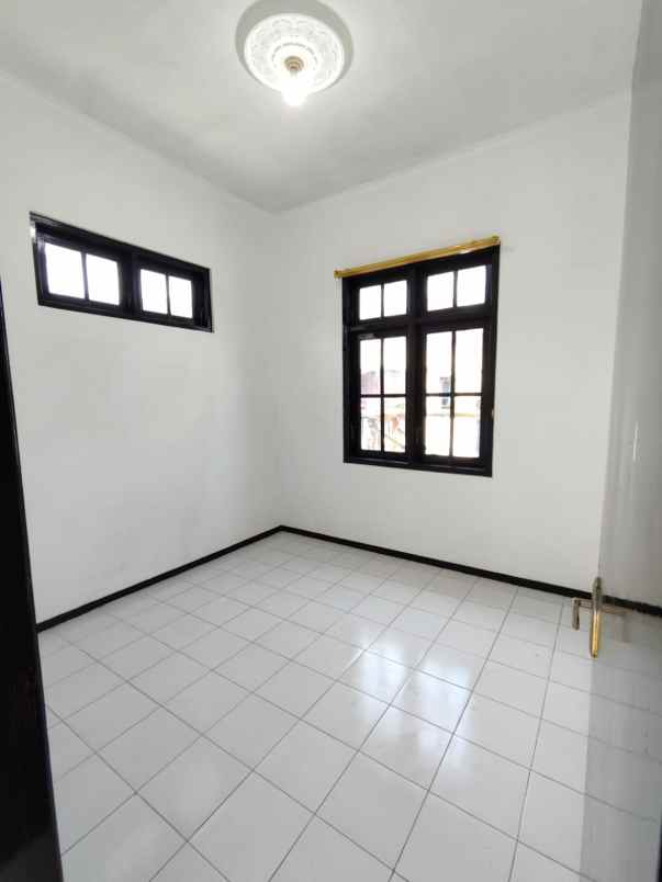 dijual rumah luas lokasi sawojajar kota malang
