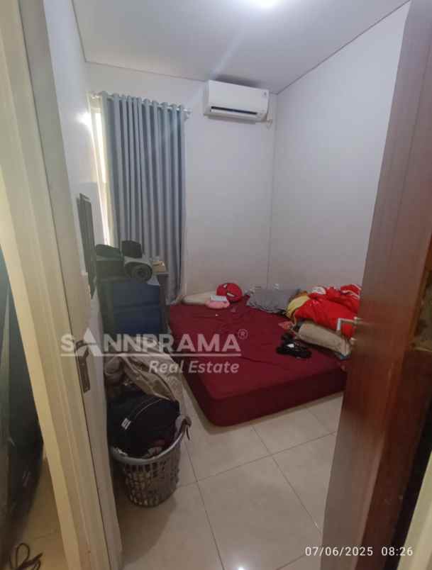 dijual rumah mampang pancoran mas depok