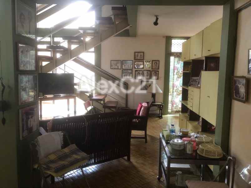 dijual rumah mampang prapatan