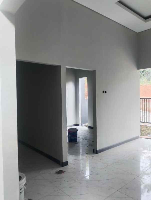 dijual rumah mangunsari