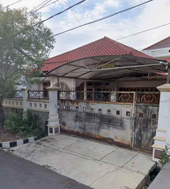 dijual rumah manyar kartika
