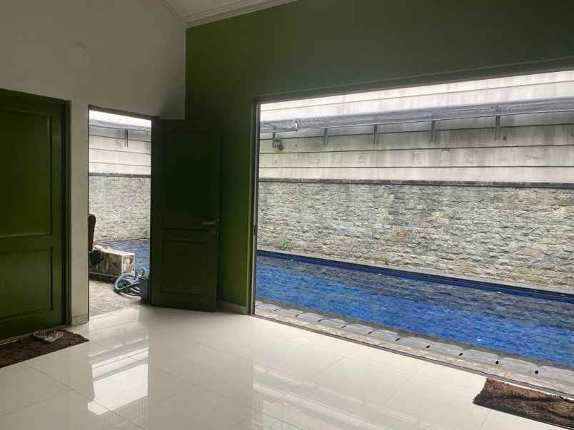 dijual rumah mas naga galqxy bekasi selatan