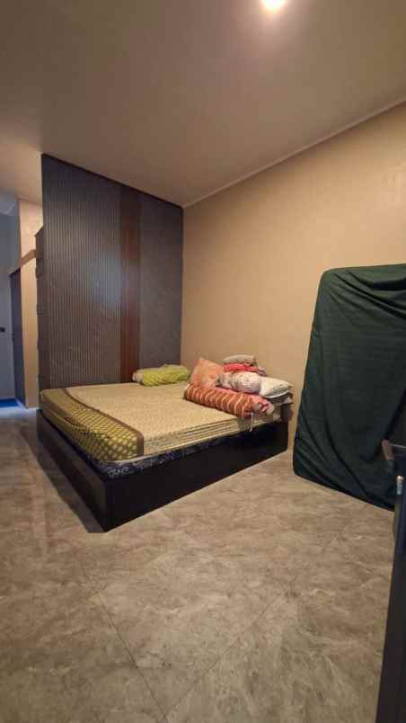 dijual rumah megapolitan cinere estate