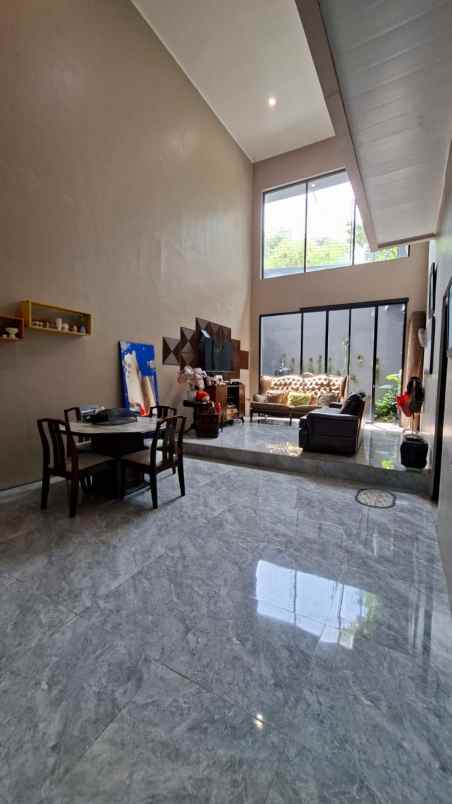 dijual rumah megapolitan cinere estate