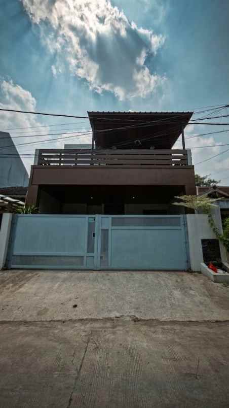 dijual rumah megapolitan cinere estate