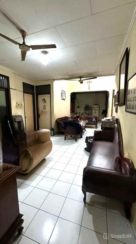 dijual rumah metland menteng cakung