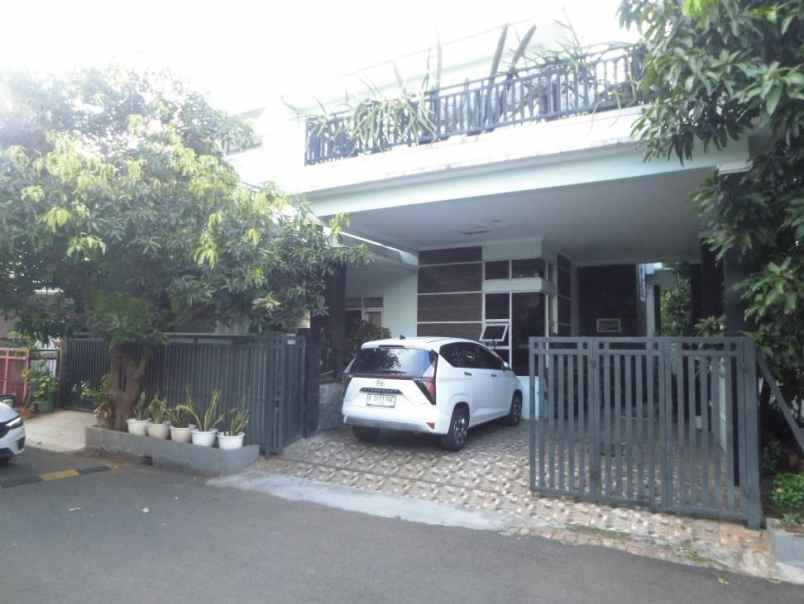 dijual rumah metland menteng cakung
