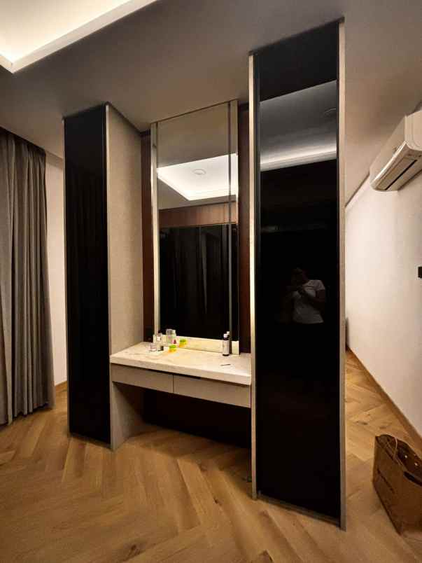 dijual rumah mewah keapa dua kebon jeruk jakarta barat