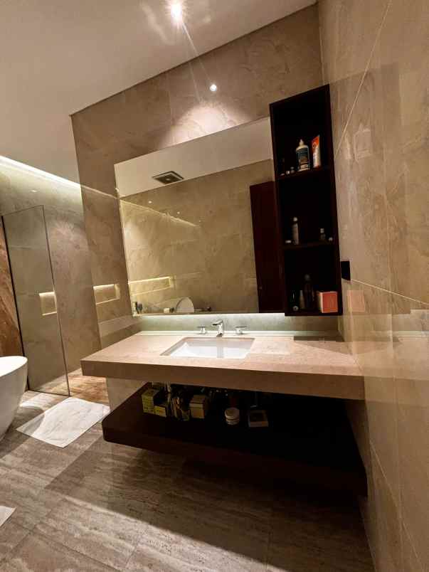 dijual rumah mewah keapa dua kebon jeruk jakarta barat