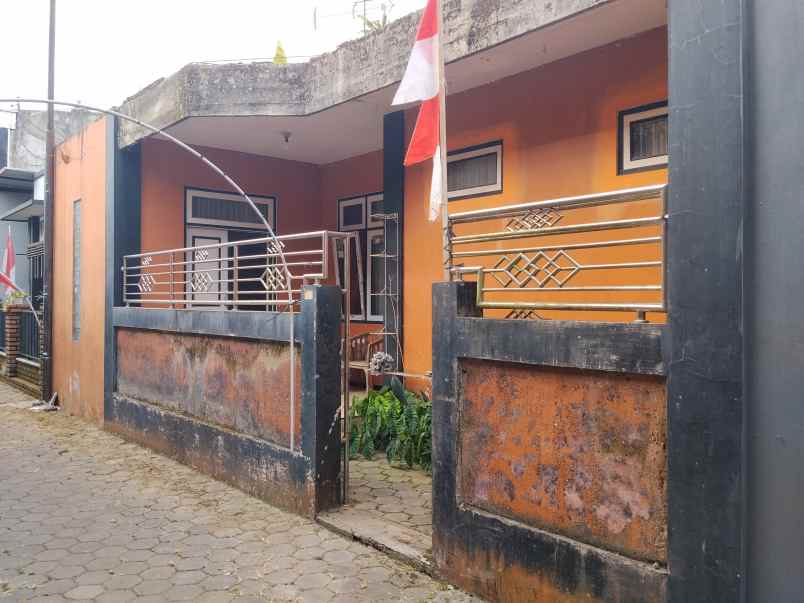 dijual rumah murah
