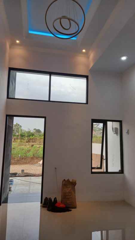 dijual rumah murah siap huni di pakis malang