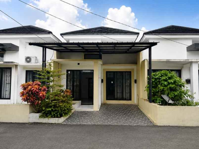 dijual rumah pakansari cibinong bogor