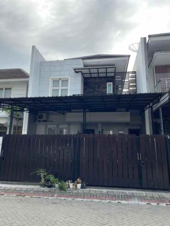 dijual rumah pakuwon city fornce