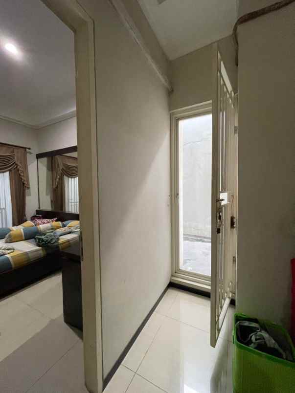 dijual rumah pakuwon city fornce