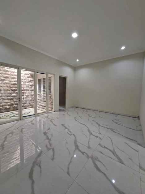 dijual rumah pakuwon city san diego