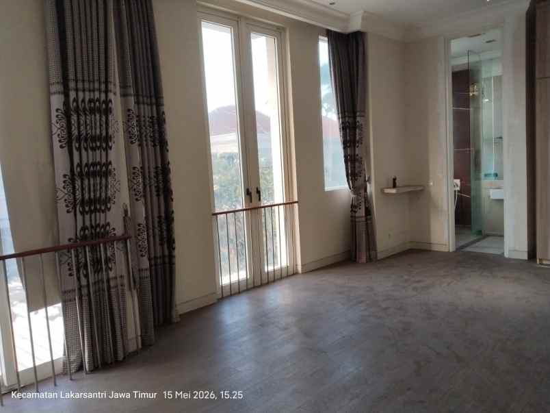 dijual rumah pakuwon indah cluster