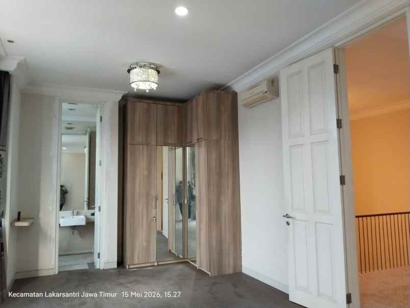 dijual rumah pakuwon indah cluster