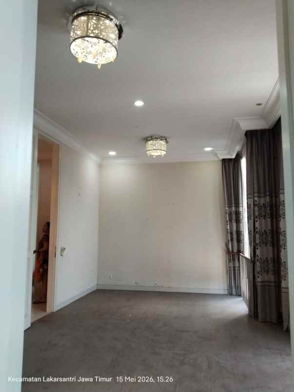 dijual rumah pakuwon indah cluster