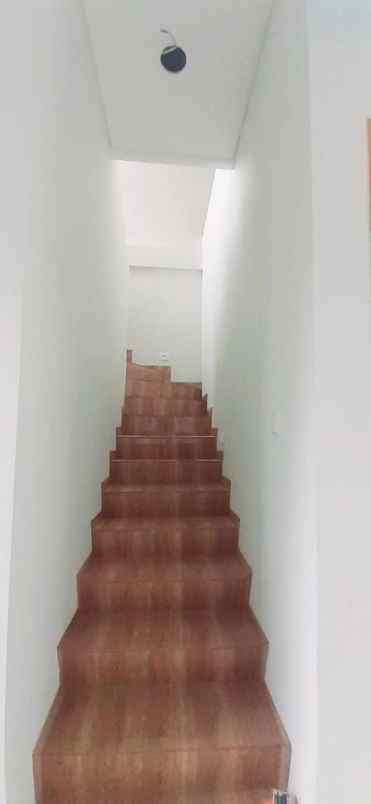 dijual rumah pamulang