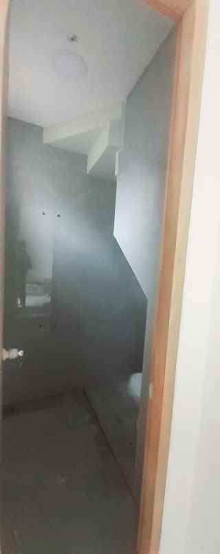 dijual rumah pamulang