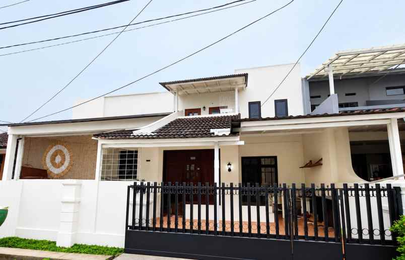 dijual rumah pamulang