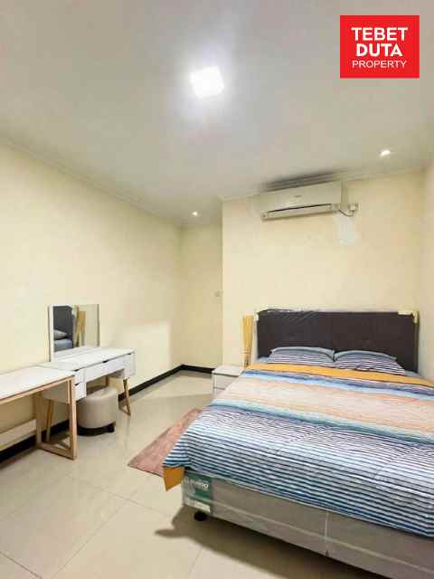 dijual rumah pancoran