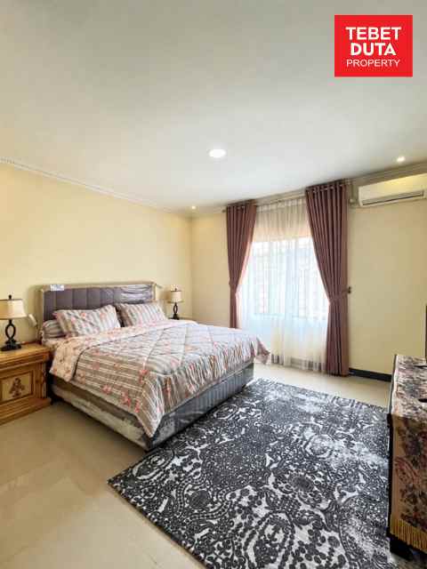 dijual rumah pancoran