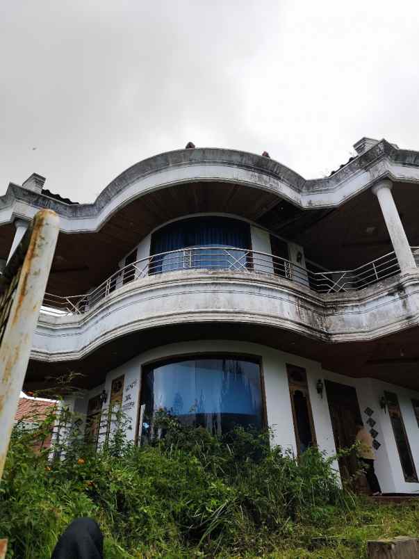 dijual rumah panderman